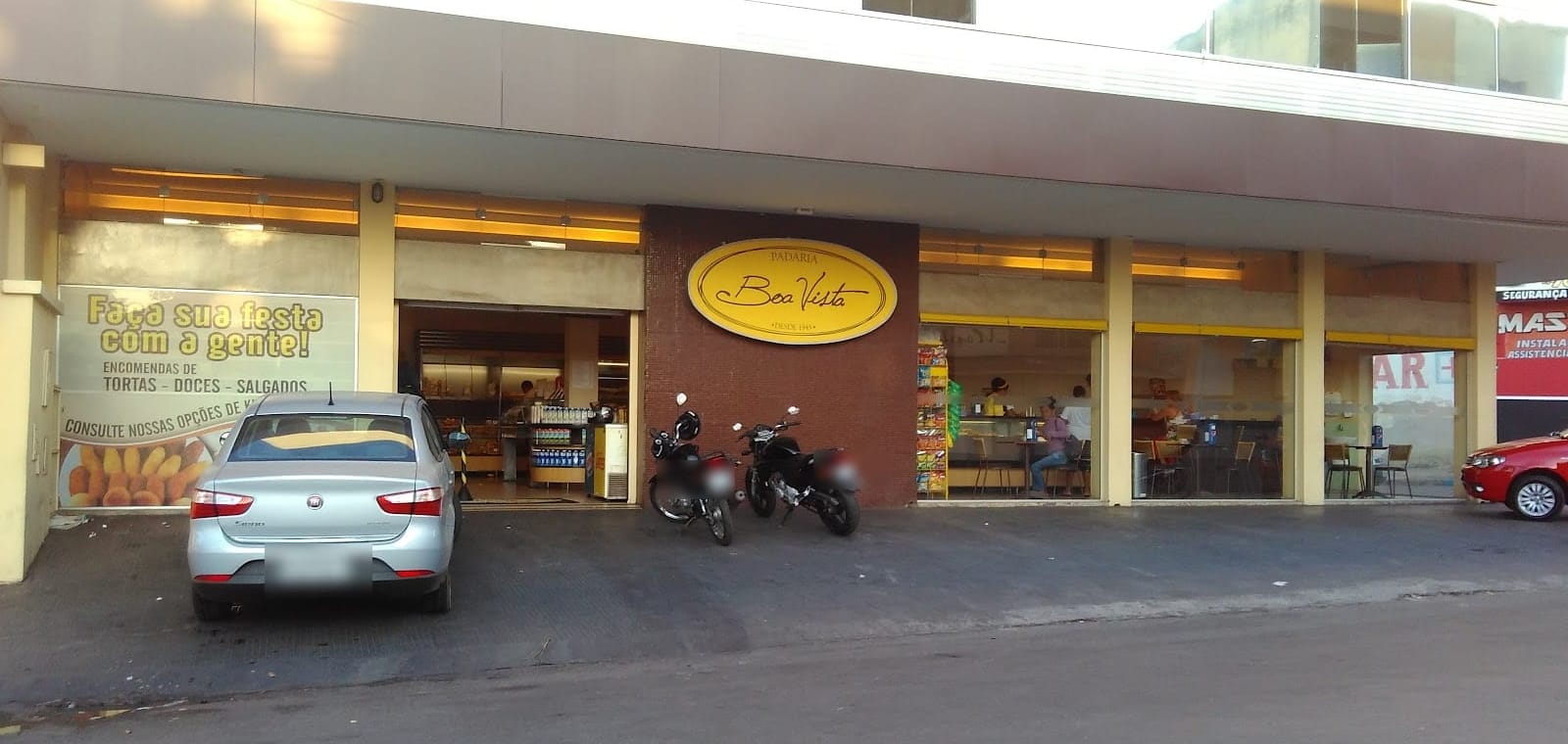 Fachada da Padaria Boa Vista, na Rua Santa Catarina, 1123, em Sete Lagoas